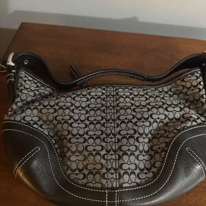 Coach purse with bag